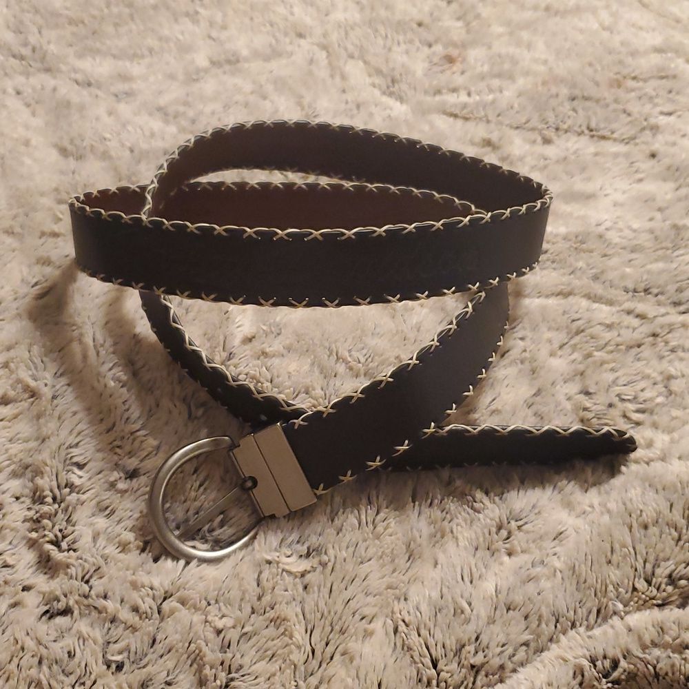 Harley Davidson Black / Brown Size 50-54‎ length / 1.5" width Reversable
